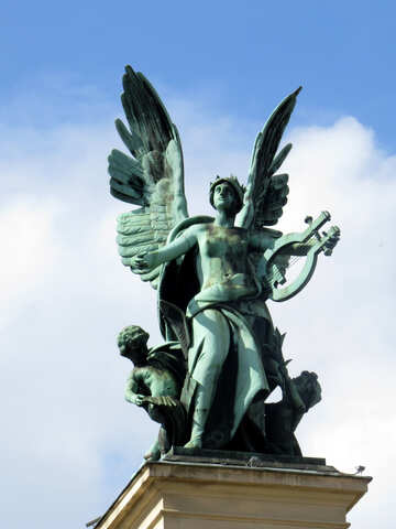Statua della musica di angelo verde №52264