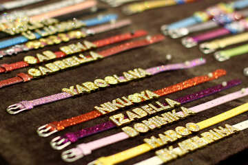 Lista de braceletes de nome chamada pulseiras №52980