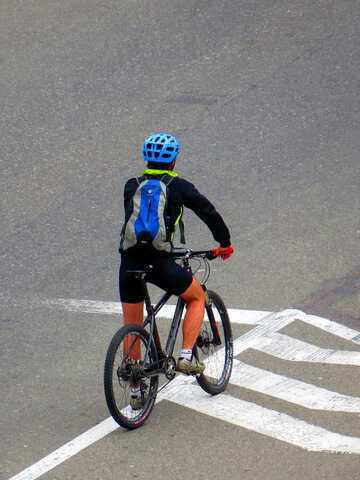 Uomo in bicicletta №52459