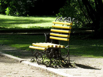 A seat in the park bench №52135
