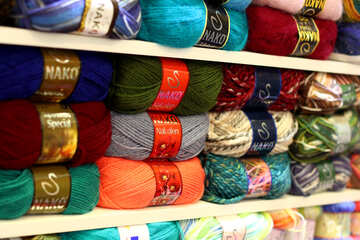 Yarn on shelves Red orange №52648