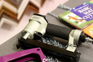 pneumatic staple gun gun tools wierd machine stapler glue №52857