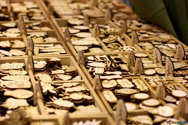 Pezzi di legno Forme di monete di legno №52758