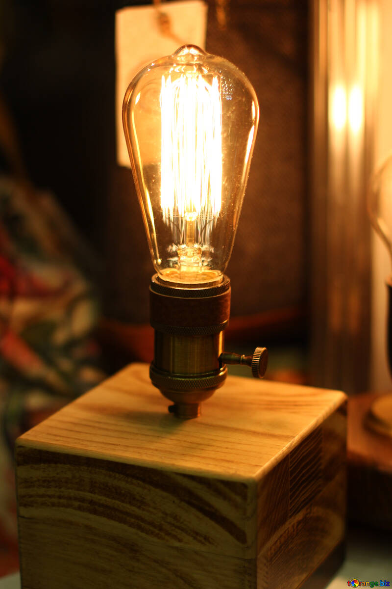 Lampada con lampadina a incandescenza Glowing №52833