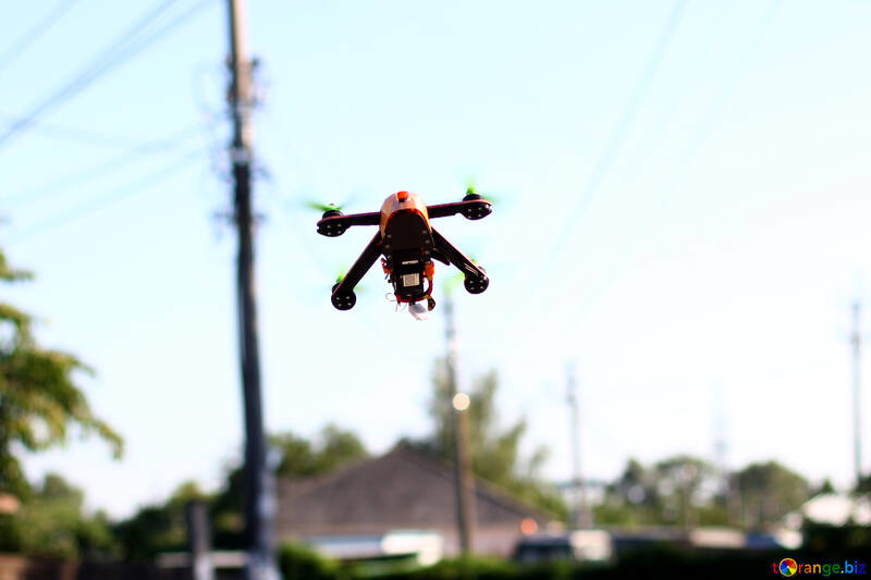 Un drone che vola №53689