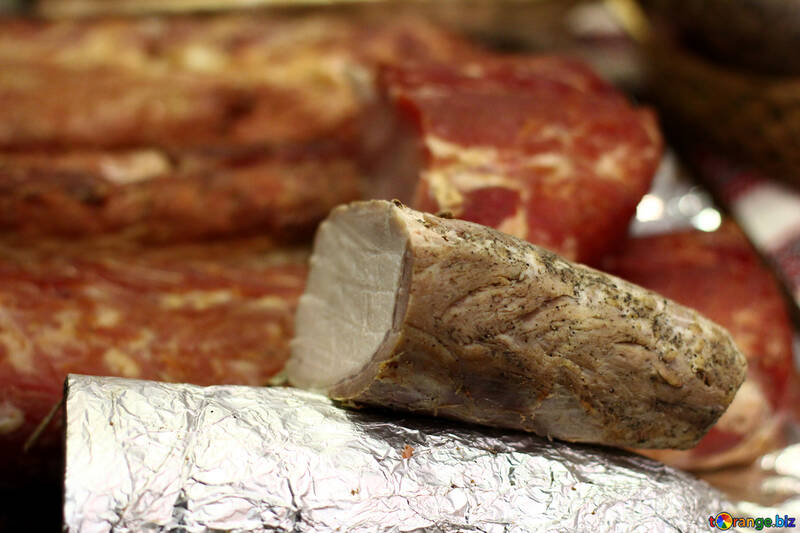 Meat on aluminium foil №53030