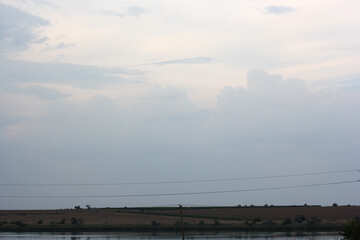 Cielo nublado sobre el horizonte №54146