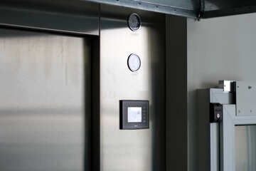 the aluminium-made doors doorway metallic machine electronic device door №54548