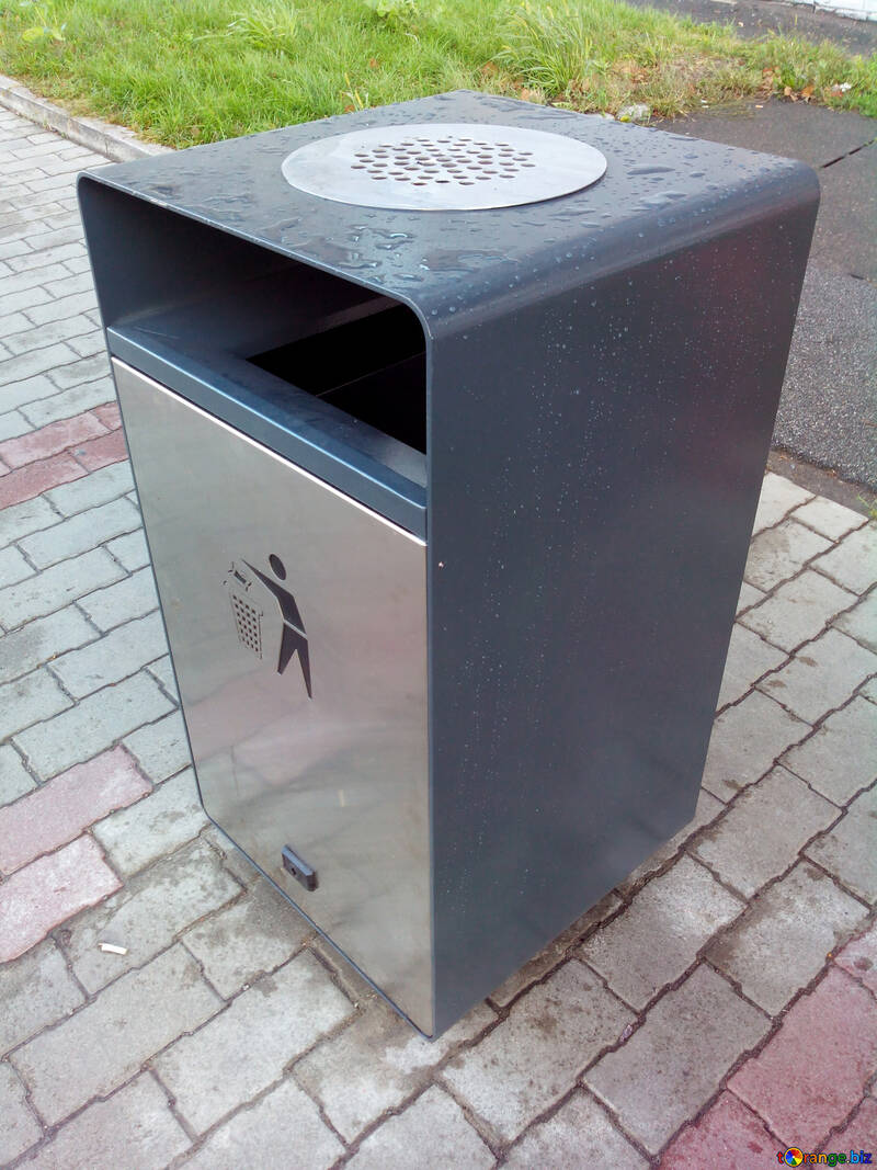 trash can №56115