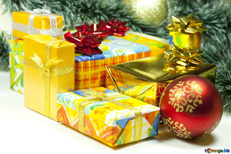 Gifts  at  White  background №6729