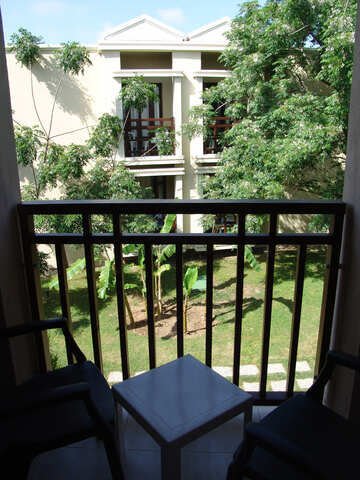 On  balcony   room  the hotel. №7944