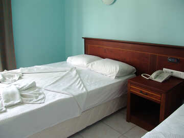 Ліжко в готелі. №7926