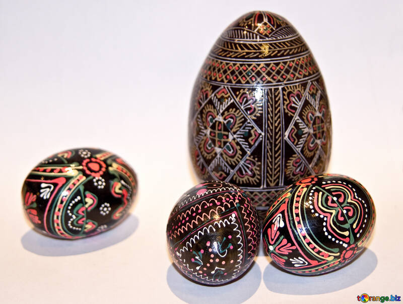 Composition  of the  Easter eggs   Easter №7370