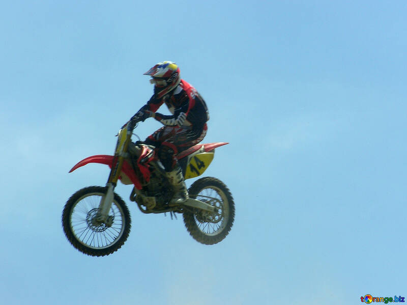 Jumping  at  sports  motorcycles. №7824
