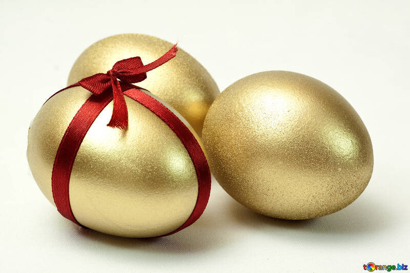 Three  gold  eggs  at  Easter. №8232