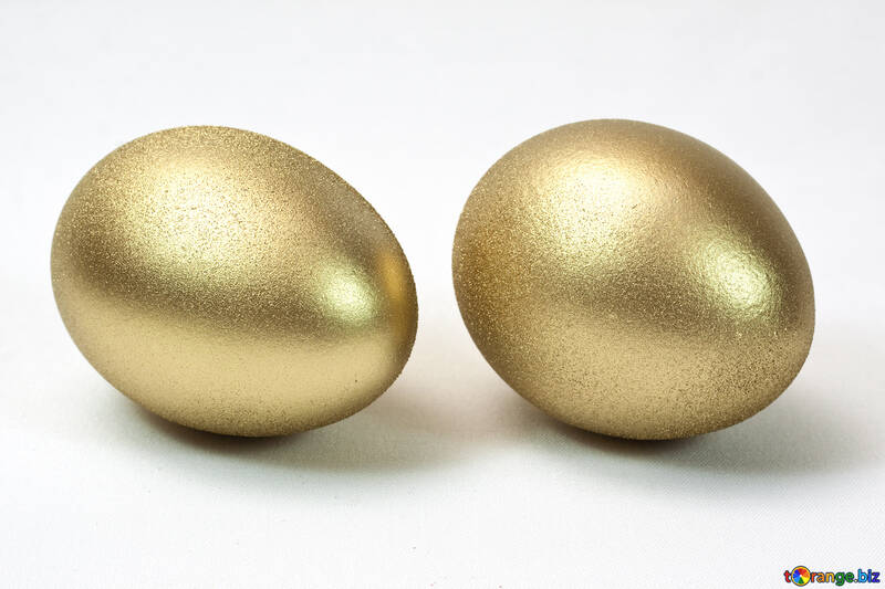 Zwei Gold Eier. №8235