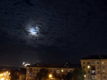 Lune  et  nuages №9613