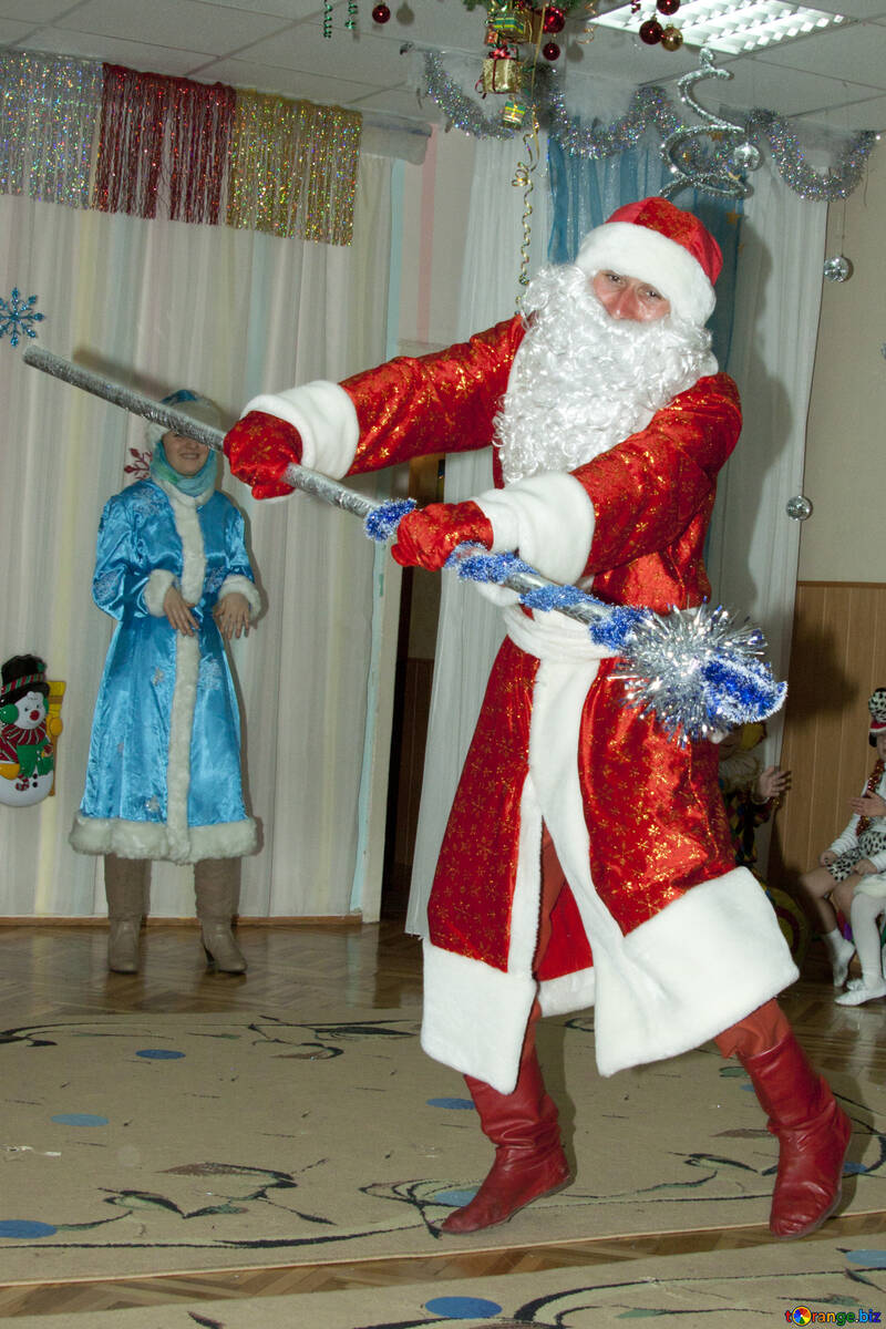 Santa Claus  in  Junior  school №9861