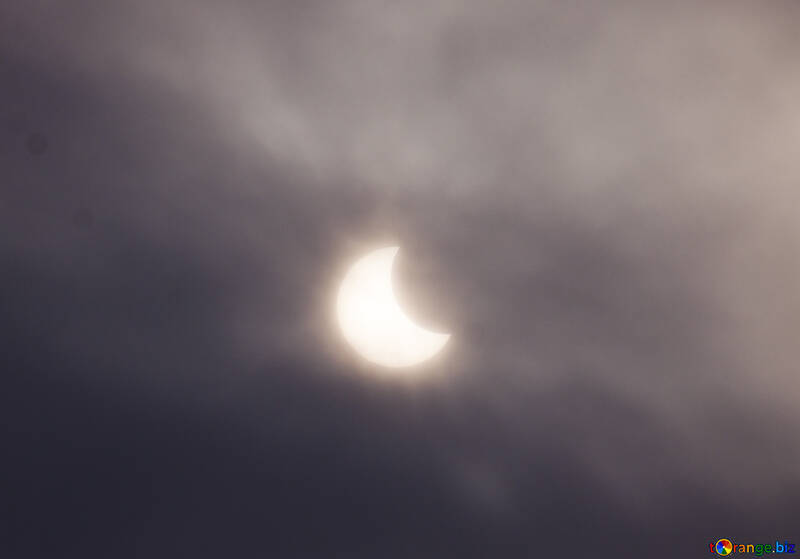 Éclipse №9025