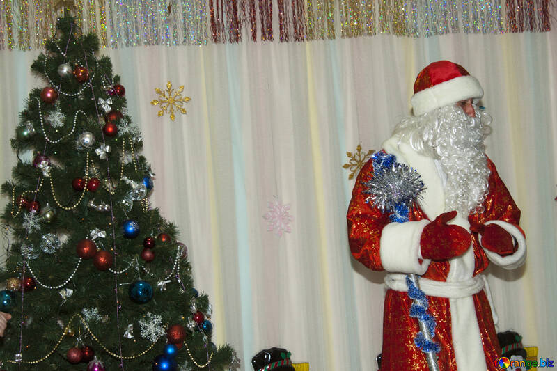 Papá Noel  y  árbol №9841