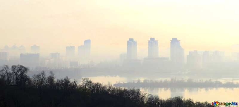 Kyiv looks good for being foggy №39169