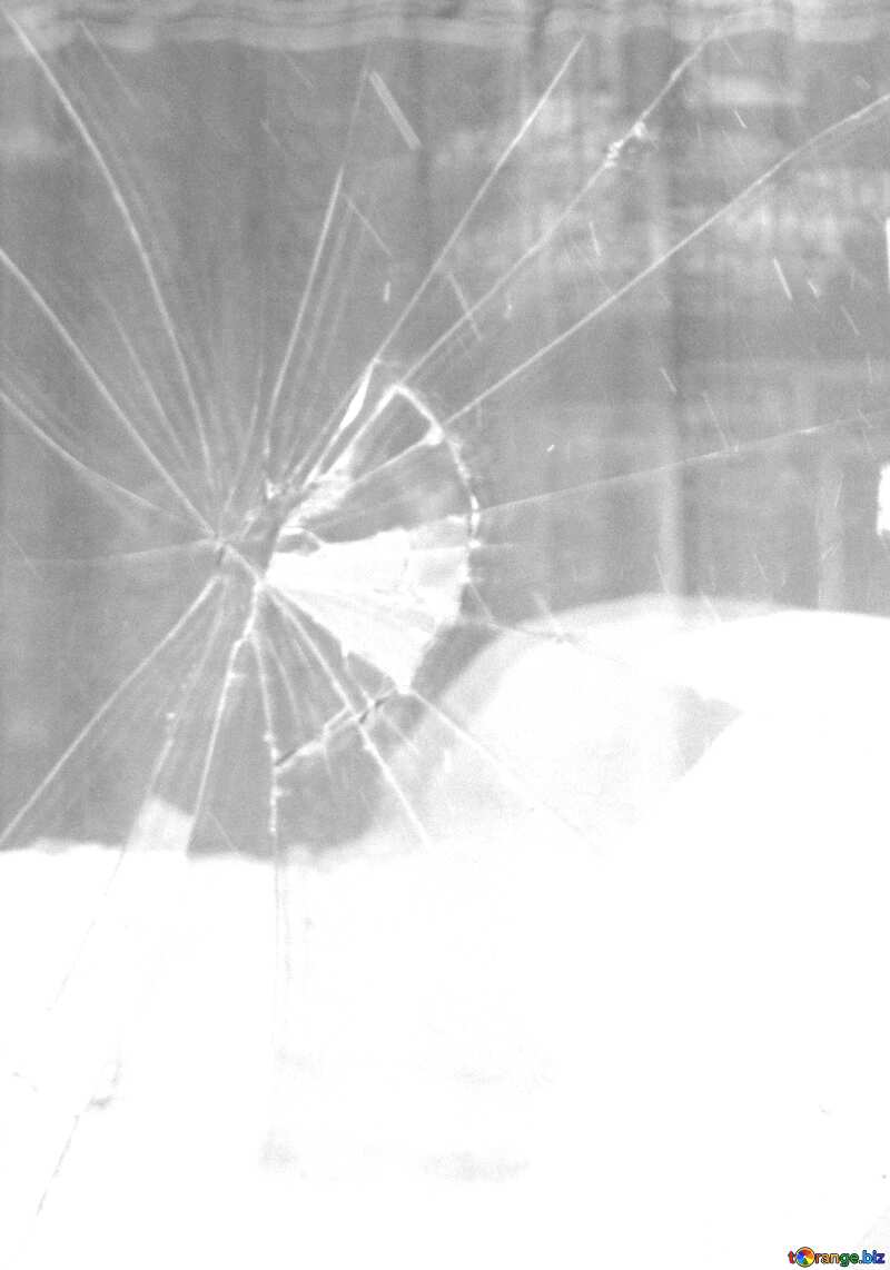 Broken glass     №21579