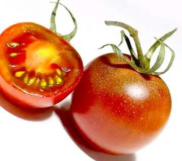 FX №160838 白色背景上的黑色番茄