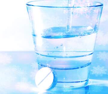 FX №161028 Aspirin and water