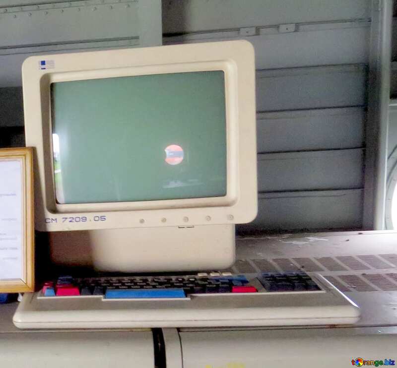 Vintage  computer №26318