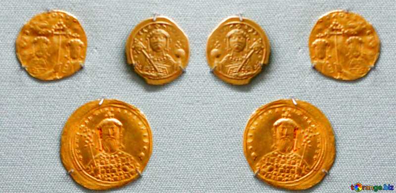 Vintage golden coins №44106