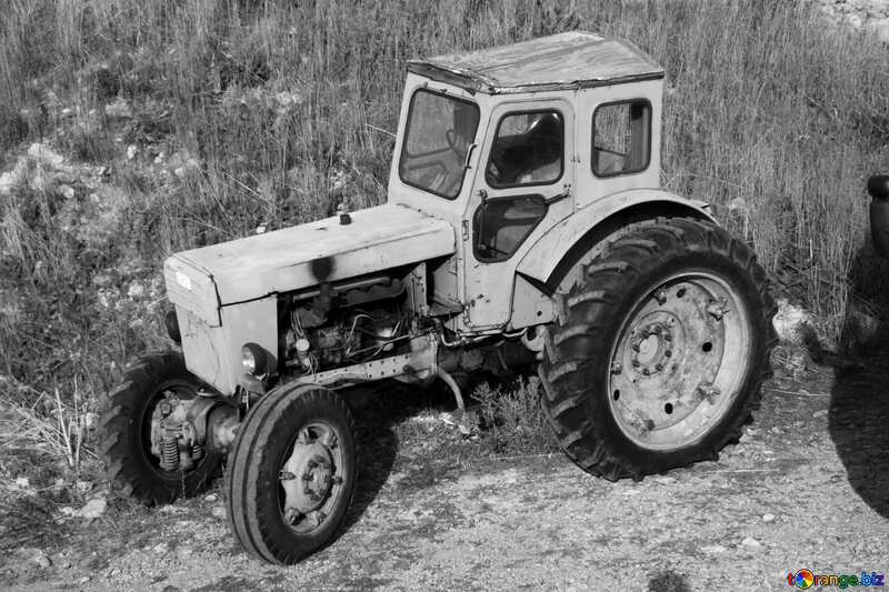 Old gray tractor  №2281