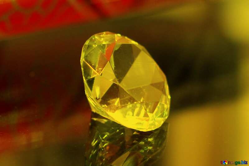diamond yellow №52795