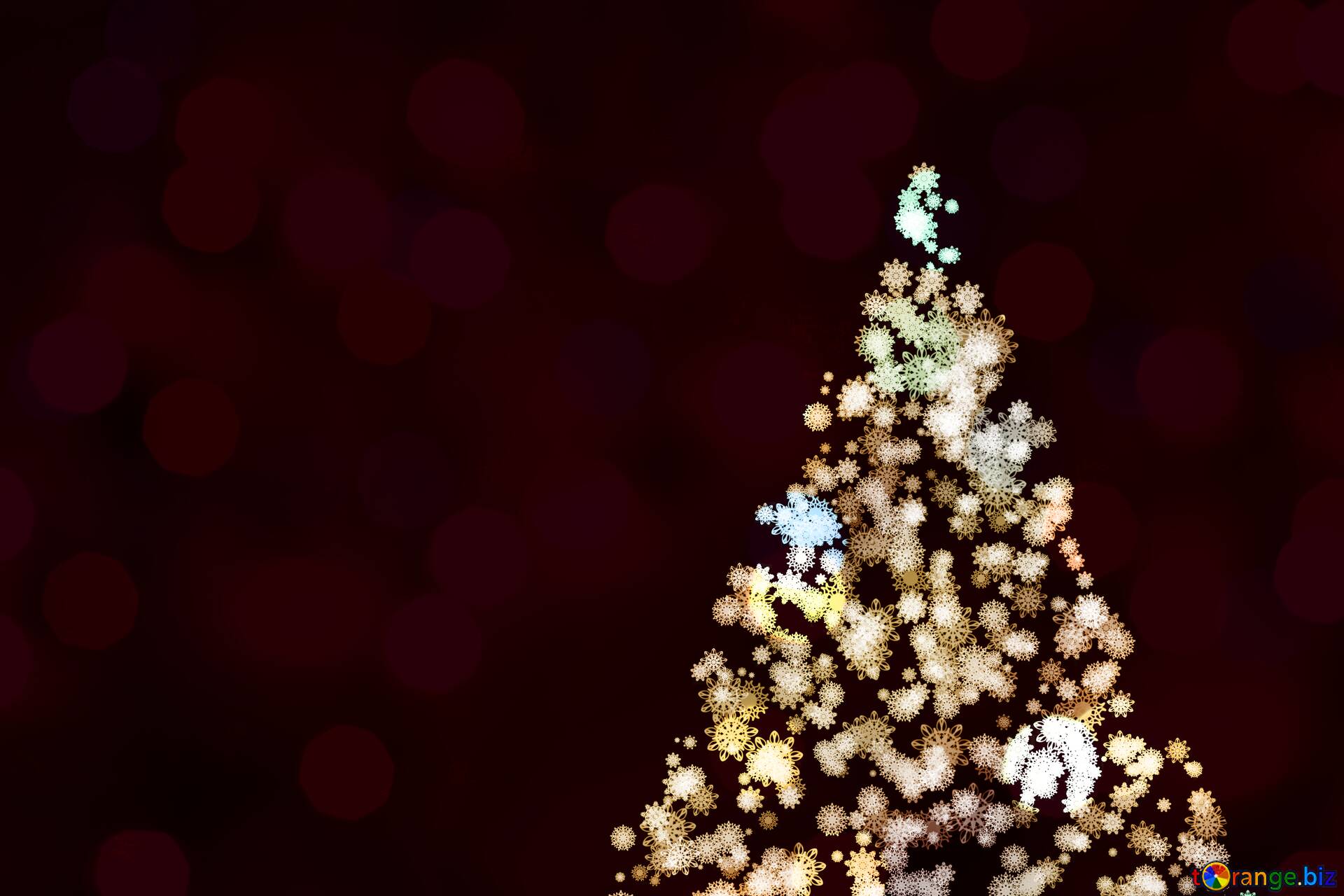 Hãy cùng ngắm nhìn những bức ảnh trong mơ về cây thông Giáng sinh từ tuyết rơi đầy kỳ diệu nhé! Tại đây, bạn có thể tải về hoàn toàn miễn phí những hình ảnh cây thông đẹp nhất và khám phá thêm nhiều hình ảnh khác về mùa lễ hội rực rỡ. Hãy cùng chúng tôi đón chờ một mùa Giáng sinh tràn đầy niềm vui và ấm áp nhé!