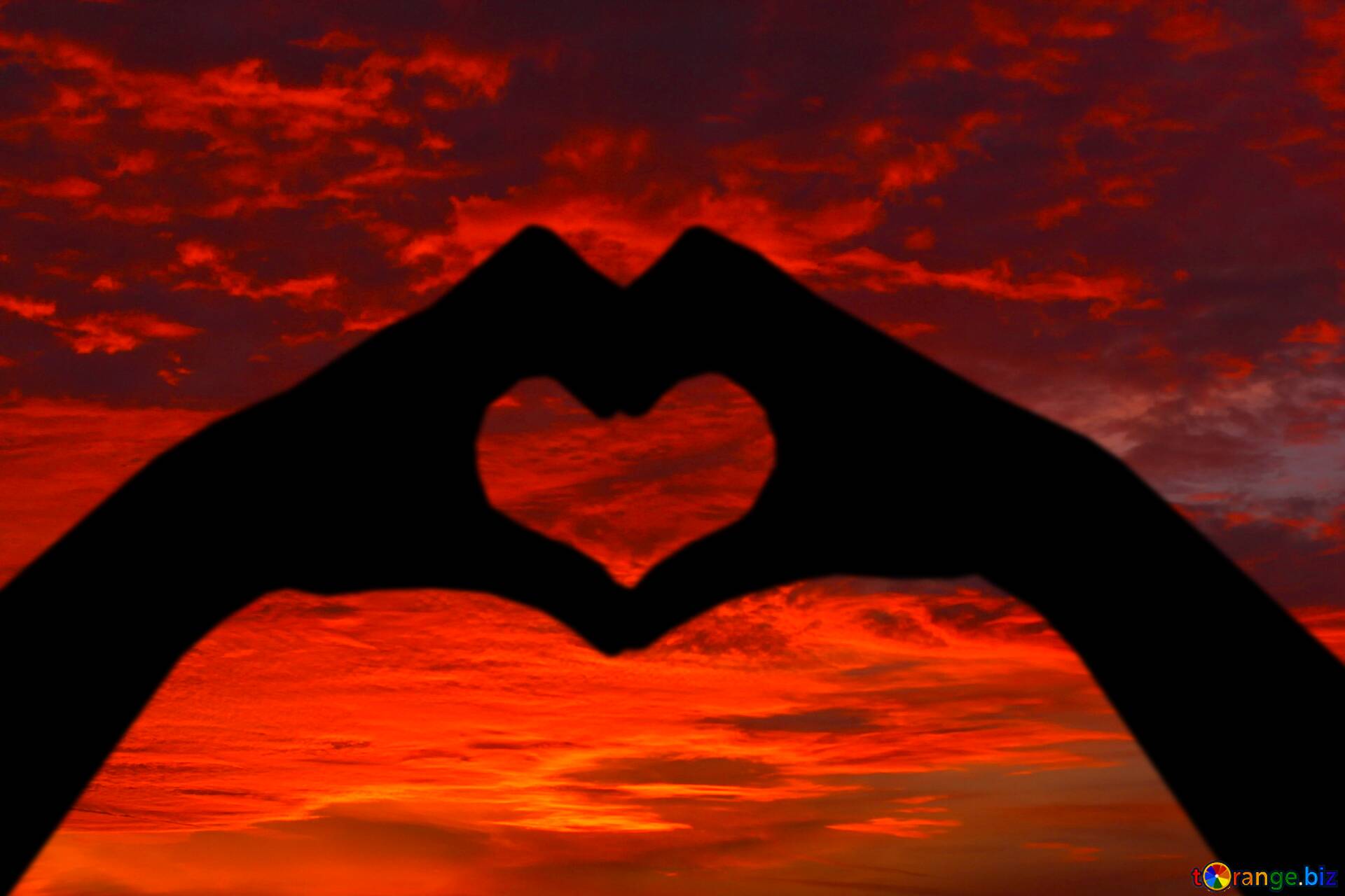 Download free picture Red sunset land nature hands and heart love background  on CC-BY License ~ Free Image Stock  ~ fx №210221