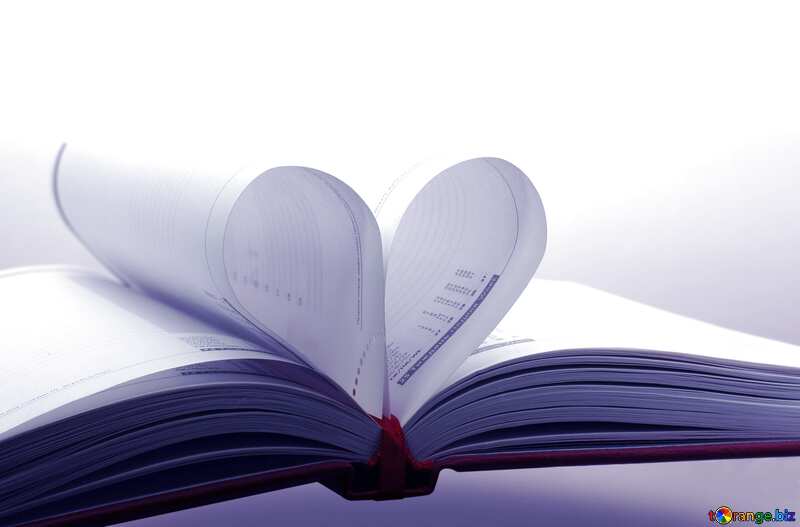 Heart shaped book №16073