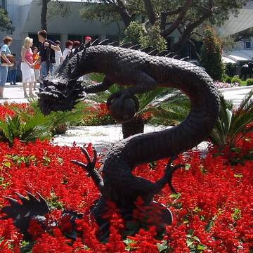 FX №264837 Dragon sculpture