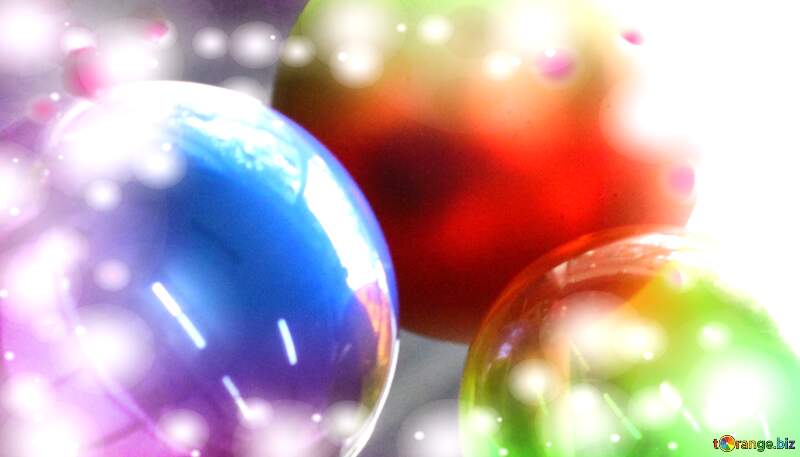 Gleaming Good Wishes: Glass Balls for Celebrating Life`s Milestones №49493