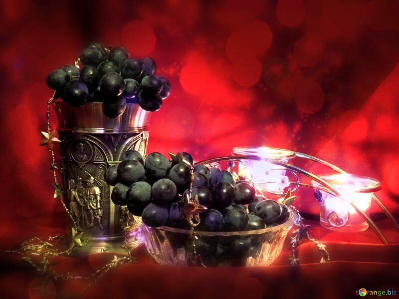 Vineyard Blissful Symphony: Holiday Grapes Background №15991