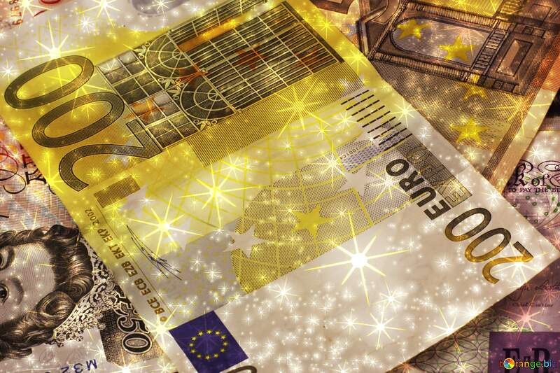 Sparkling Euro Banknotes: A Close-Up of 200 Euro Notes Glimmering with Golden Highlights №17140