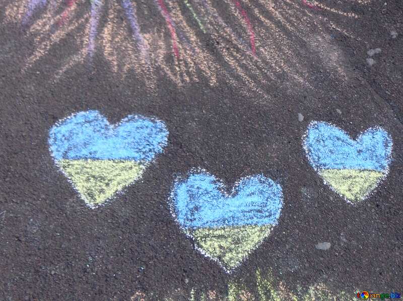 coeur dessiner à la craie par des enfant №32577