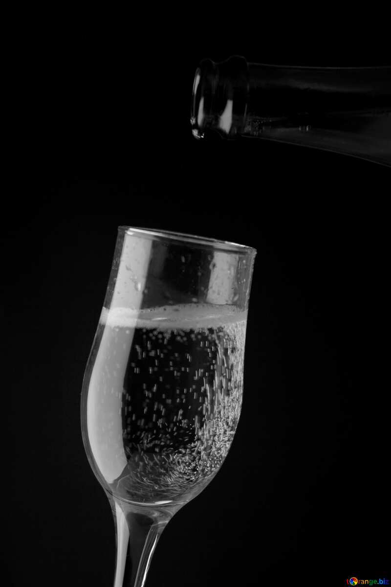champagne nel bicchiere №25752