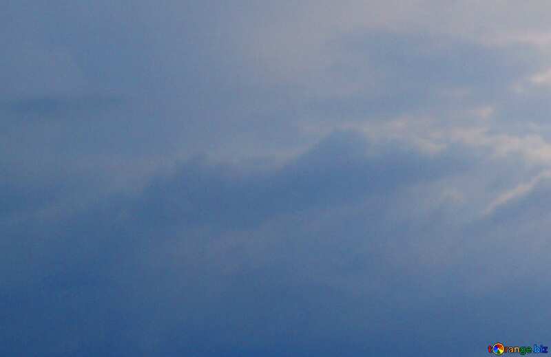 Abdeckung. Graue Wolken. №2001