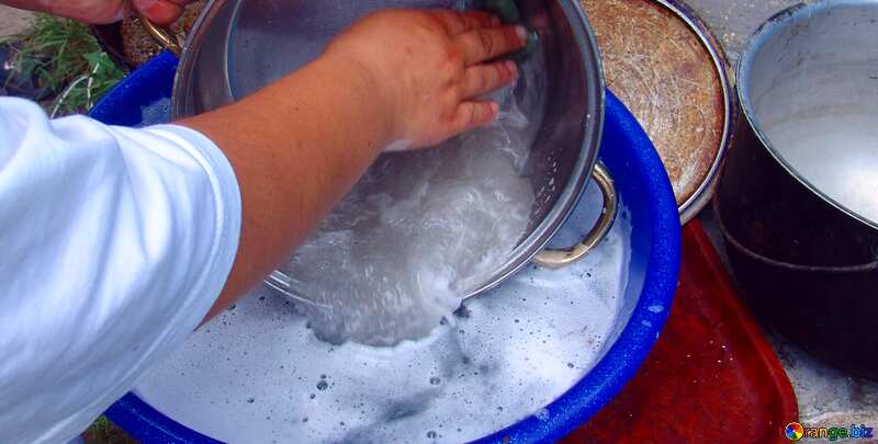 washing dishes №5829