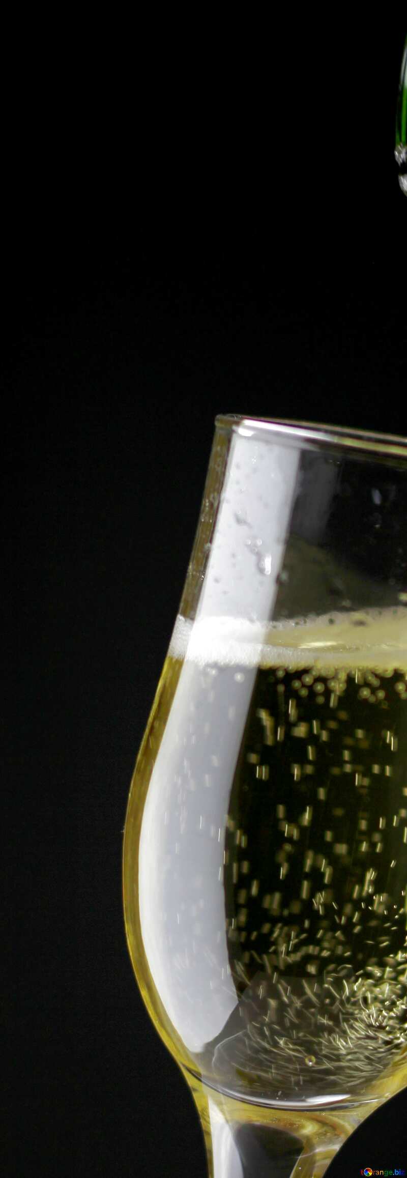 champagne in a glass №25752
