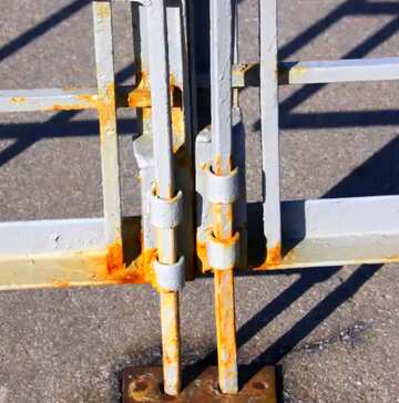 FX №7535 Vertical bolts on the gate