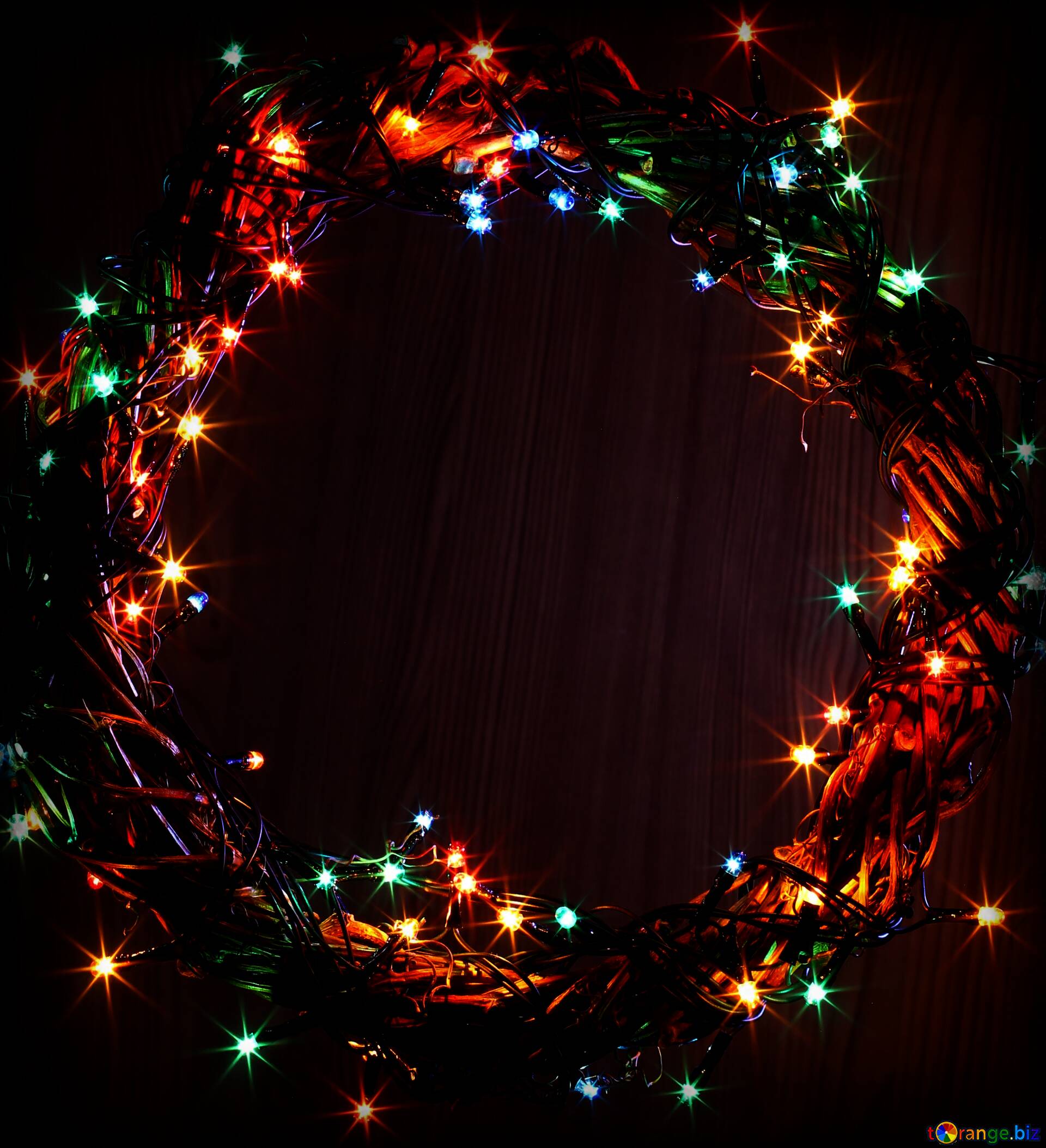 Download Free Picture Dark Background Christmas Lights Wreath Copy Space On Cc By License Free Image Stock Torange Biz Fx