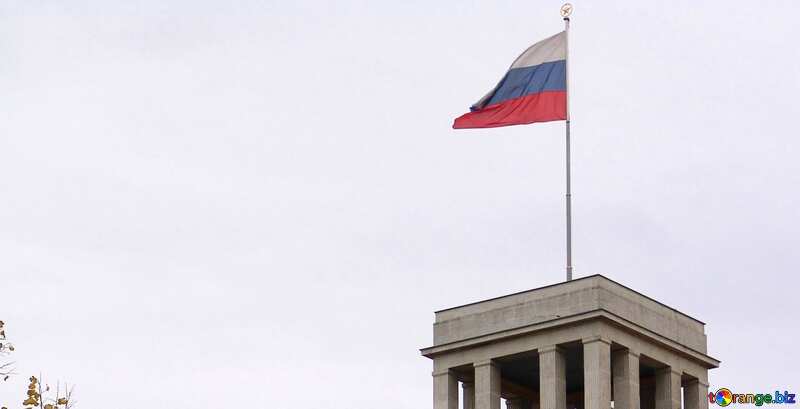 Russian flag on bulding №11544